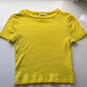 H&M basic yellow shirt